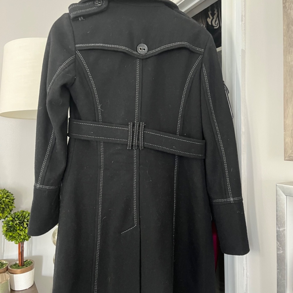 Coat - Picture 5 of 5